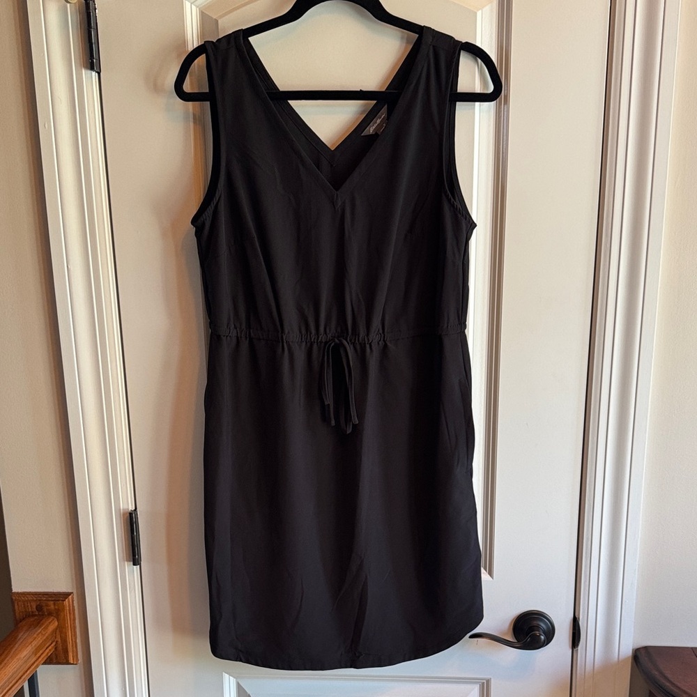 Eddie Bauer Black Sleeveless Dress